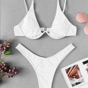 underwire top with high leg bikini set
